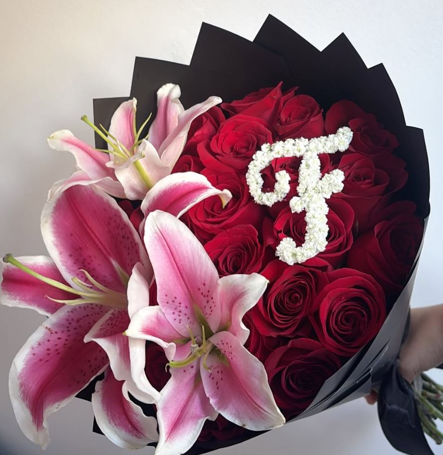 Large mixed bouquet